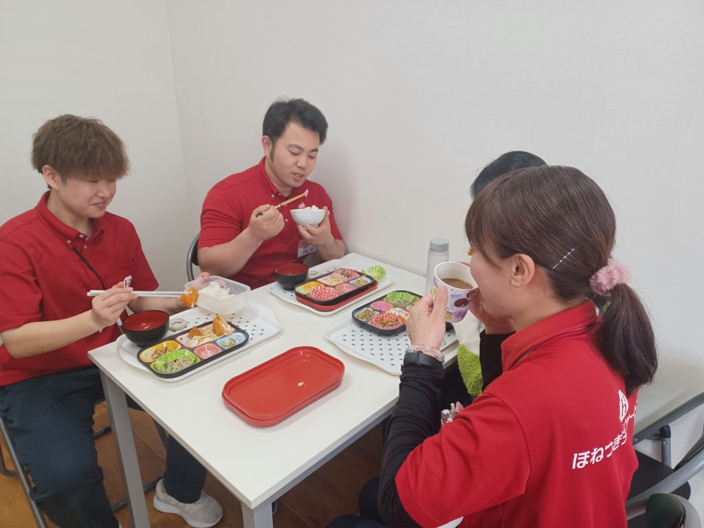 ほねつぎデイサービス長嶺の求人写真4